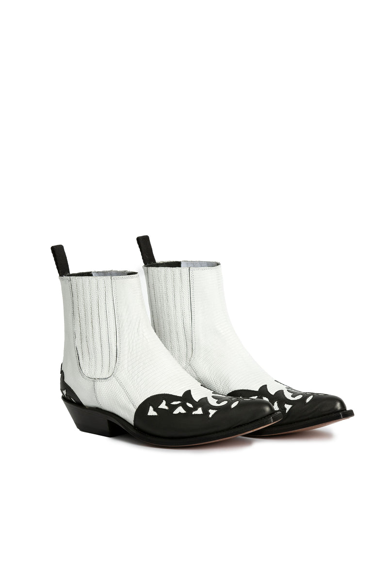 Side angle view, Black Butte exotic iguana western boots