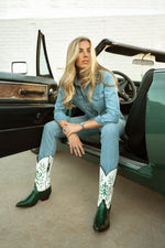 Lifestyle: styling emerald green python cowboy boots in city fashion-RockiesRebels
