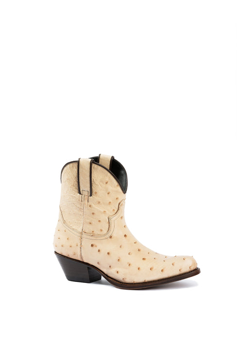 Cliff Creek beige full-quill ostrich western
ankle boots – Rockies Rebels handmade in
Italy